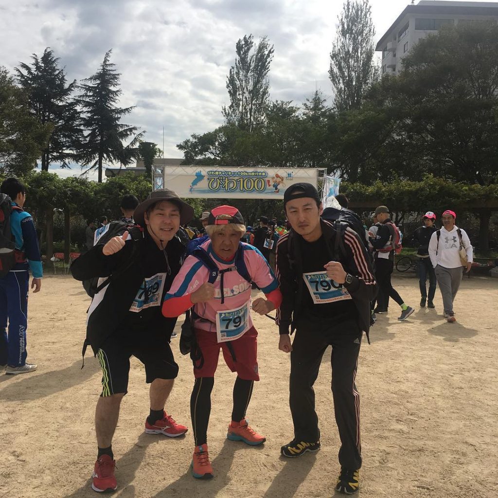 ＦＭおおつ三銃士（左からゴー、メタぼっち、ヒデ）